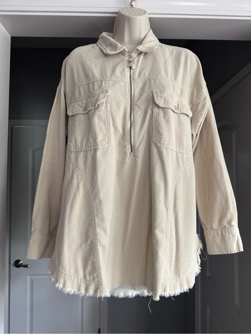 Aerie Corduroy Shacket Small Cream Oversized Quarter Zip Pockets Boho Layering